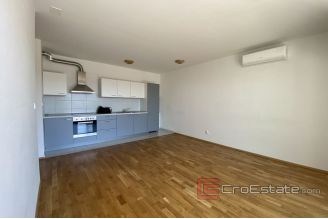 0007 2034 10 Split Kila two bedroom apartment for longer rent