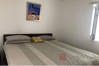 019 2030 06 near rogoznica family house for sale