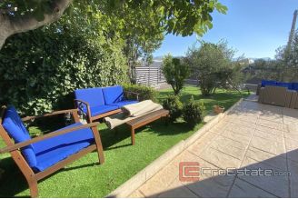 020 2034 15 split house with sea view and pool for sale