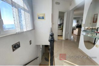020 2034 15 split house with sea view and pool for sale