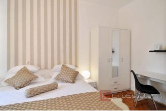 011 2034 16 split spinut two bedroom apartment for rent