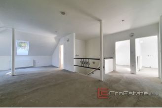 012 5041 30 Karlovac family house by the river for sale