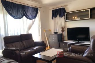 013 2033 12 Ciovo apartment house with sea view for sale