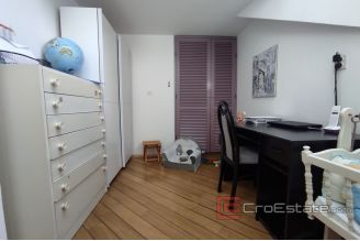 012 2024 126 Split three bedroom apartment with terrace for sale