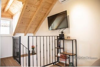007 2024 127 split center renovated stone house for_sale