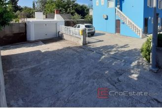 013 2016 471 Peljesac apartment house for sale