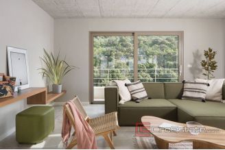 018 2018 169 Rogoznica newly built house with sea view for sale