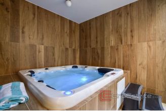 018 2018 169 Rogoznica newly built house with sea view for sale