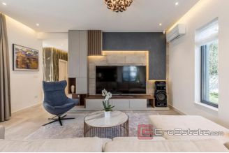 017 2025 86 Split area Kastela luxury newly built house with pool for sale