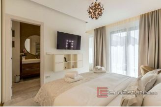 017 2025 86 Split area Kastela luxury newly built house with pool for sale