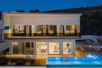 011 2025 87 Rogoznica Luxury villa with spectacular sea view for sale