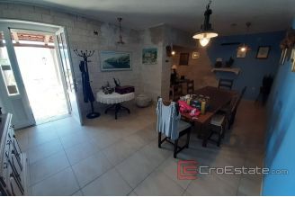 011 2016 462a Peljesac restaurant in first row to the sea for sale