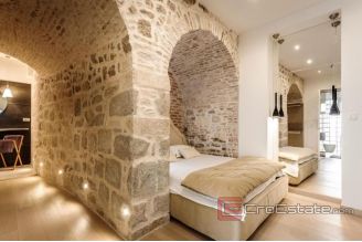 007 2016 472 Split centar apartment in center of town for rent