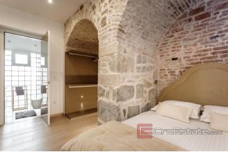 007 2016 472 Split centar apartment in center of town for rent