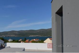0010 2114 08 Zadar Modern villa under construction with sea view for sale