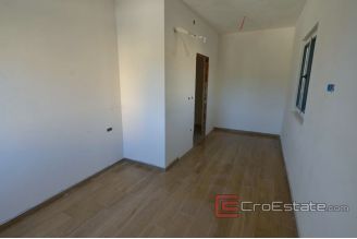 0010 2114 08 Zadar Modern villa under construction with sea view for sale