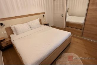 013 2114 08 Zadar Modern villa with sea view for sale