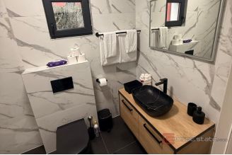 013 2114 08 Zadar Modern villa with sea view for sale