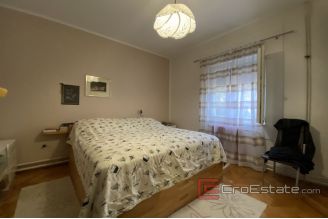 017 2034 20 Trogir house with yard near center for sale