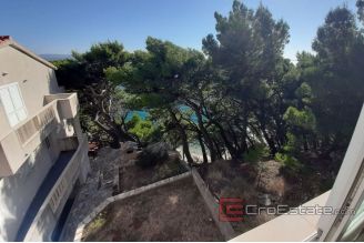 0015 2016 473 Omis apartment house with sea view for sale