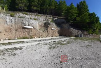 0015 2016 473 Omis apartment house with sea view for sale
