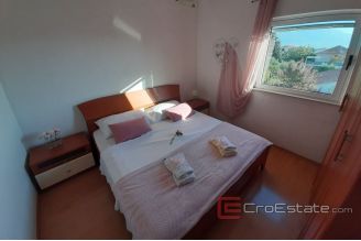 0008 2016 474 Kastela two bedroom apartment with sea view for sale