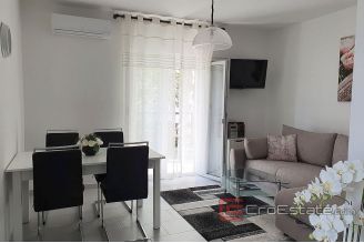 005 5046 30 Pag semi detached house for sale