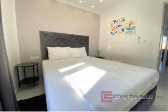 020 2034 21 ciovo luxury apartmet with pool for sale