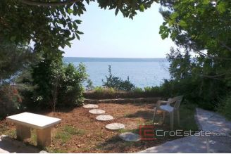 020 3164 30 Zadar house first row to the sea for sale