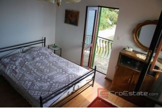 020 3164 30 Zadar house first row to the sea for sale