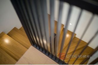 016 5056 30 Hvar stone villa with pool for sale