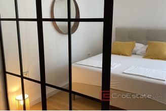 016 5056 30 Hvar stone villa with pool for sale