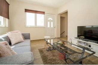 020 1011 06 makarska villa with sea view and pool for sale