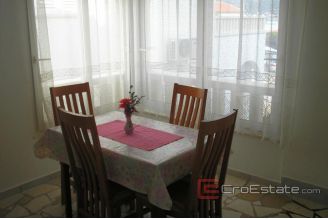 020 5057 30 rogoznica apartment house by the sea for sale