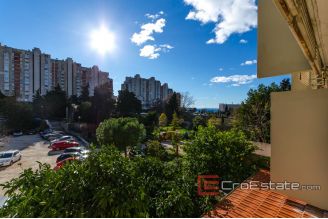 17 5060 30 Split apartment duplex for sale