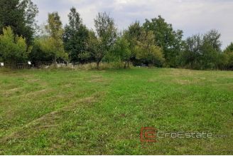 006 5061 30 Plitvice house with spacious land for sale