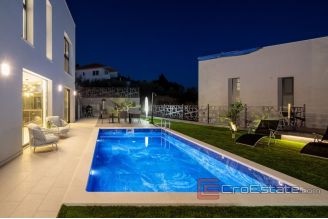 014 2022 318 Split area new built modern villa with swimming pool for sale