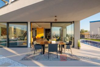 014 2022 318 Split area new built modern villa with swimming pool for sale