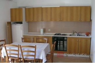 008 5064 30 Pag apartment house near the sea for sale