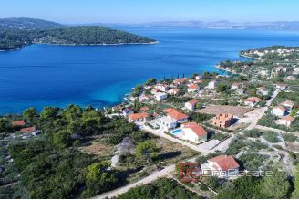 005 2031 21 Solta building land second row to the sea for sale