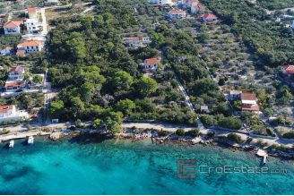 005 2031 21 Solta building land second row to the sea for sale