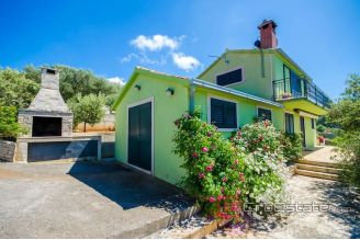 014 2026 74 Korcula house with olive grove in an exceptional location for sale