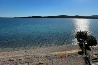 009 2029 28 Sibenik newly built apartments first row to the sea for sale