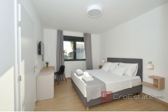 019 2022 321 Split area luxury villa with pool for sale