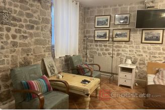 008 2035 14 Sibenik modern apartment in the center for sale