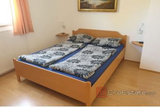 017 5067 30 Rovinj apartment house with sea view for sale