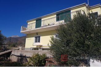 013 2037 01 Kastela house with open sea view for sale