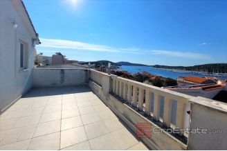 012 5068 30 Rogoznica house with sea view for sale