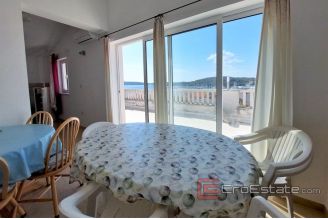 012 5068 30 Rogoznica house with sea view for sale