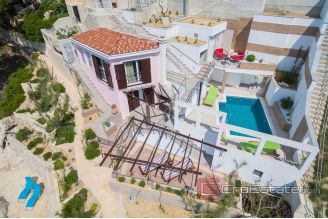018 2026 76 Omis exceptional property with pool first row to the sea for sale
